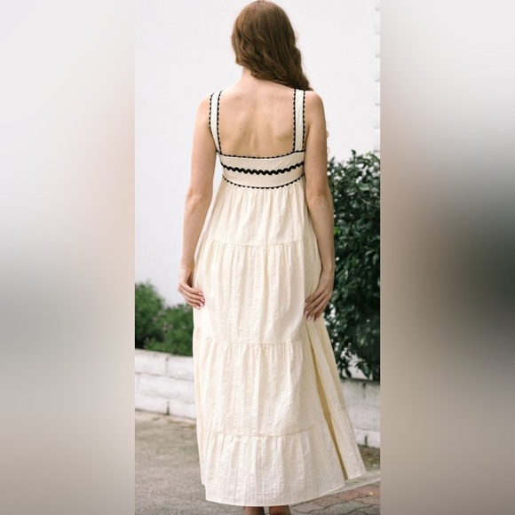 Cream Sundress w/ Black trim. Size L. NWOT. - Picture 4 of 11
